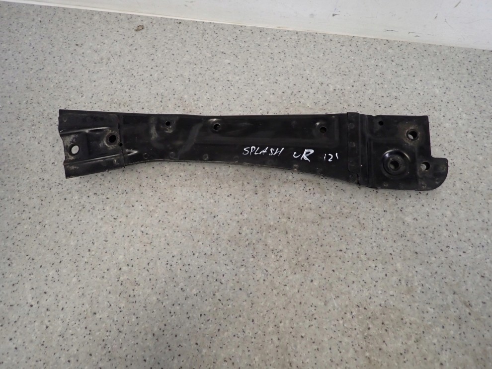 SUZUKI SPLASH 08-14 WSPORNIK WZDŁUŻNY BELKI ZAWIESZENIA PRZEDNIEGO PRAWA 3/4