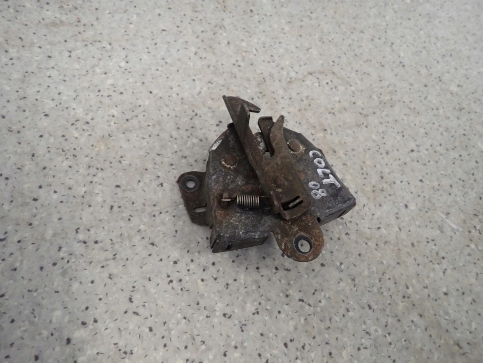 MITSUBISHI COLT 04-08 ZAMEK MASKI POKRYWY SILNIKA 3/9