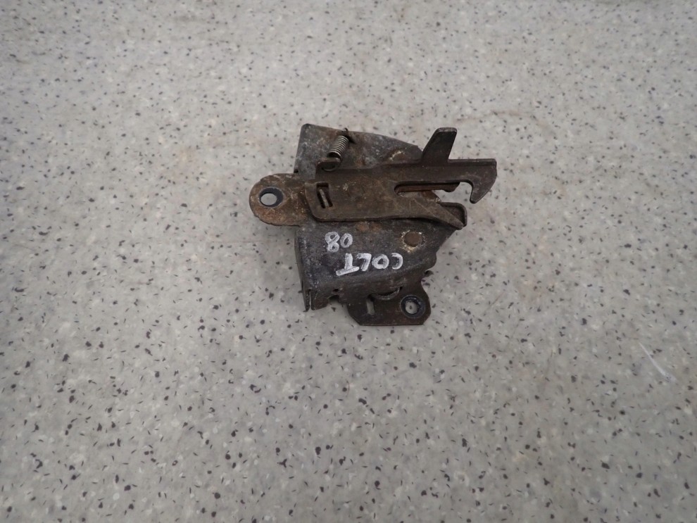 MITSUBISHI COLT 04-08 ZAMEK MASKI POKRYWY SILNIKA 4/9