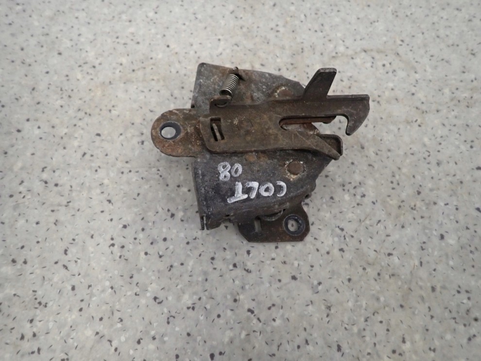 MITSUBISHI COLT 04-08 ZAMEK MASKI POKRYWY SILNIKA 5/9