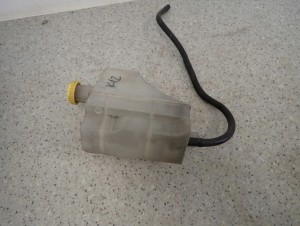 NISSAN NOTE E11 MICRA K12 1.2i 1.4i 06-12 ZBIORNICZEK WYRÓWNAWCZY 3/6 MINIATURA