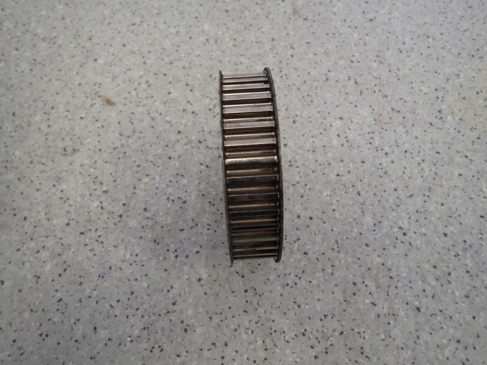 TOYOTA COROLLA 2.0 D4D 00-05 KOŁO POMPY WTRYSKOWEJ 4/4