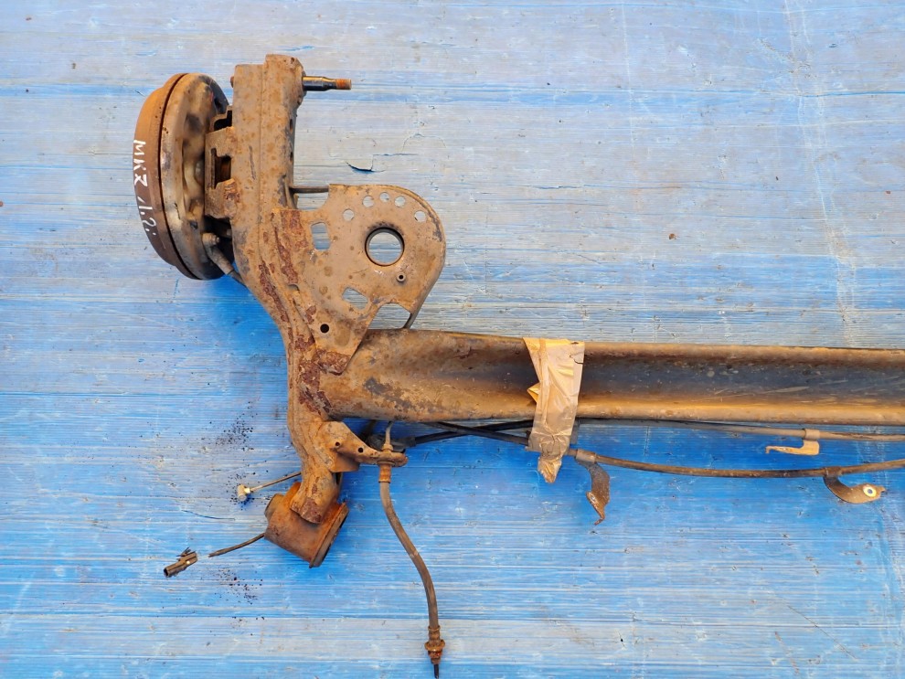 SUZUKI SWIFT MK7 10- BELKA ZAWIESZENIE TYŁ BĘBNY 9/10