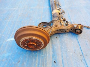 SUZUKI SWIFT MK7 10- BELKA ZAWIESZENIE TYŁ BĘBNY 4/10 MINIATURA