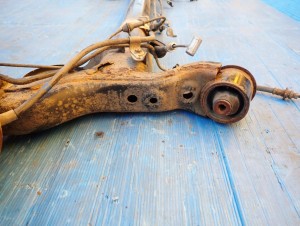 SUZUKI SWIFT MK7 10- BELKA ZAWIESZENIE TYŁ BĘBNY 5/10 MINIATURA