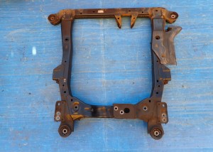 CHEVROLET ORLANDO 1.4i 10- BELKA ZAWIESZENIA PRZEDNIEGO SANKI 8/10 MINIATURA