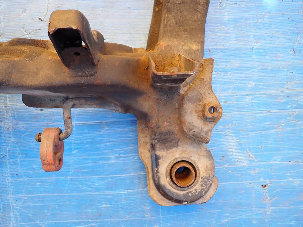 HYUNDAI SANTA FE 01- SANKI SILNIKA BELKA SILNIKA 4/12