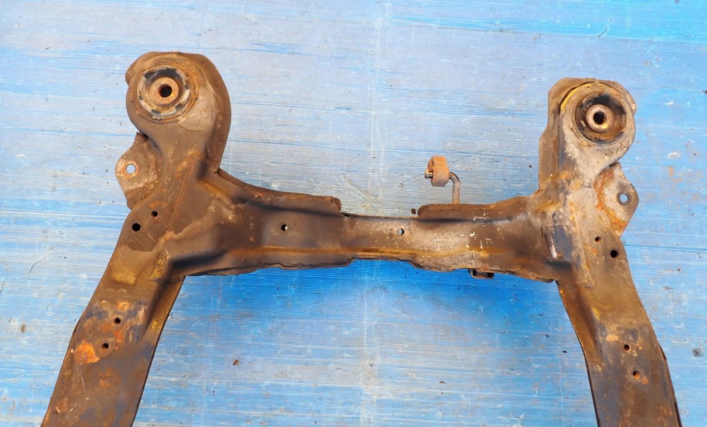 HYUNDAI SANTA FE 01- SANKI SILNIKA BELKA SILNIKA 10/12