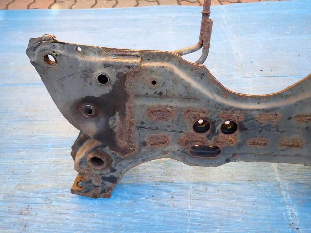 SUZUKI SX4 06-12 SANKI BELKA ZAWIESZENIA PRZEDNIEGO 8/11