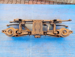 MAZDA 5 CR 05-10 BELKA ZAWIESZENIA TYLNEGO 6/11 MINIATURA