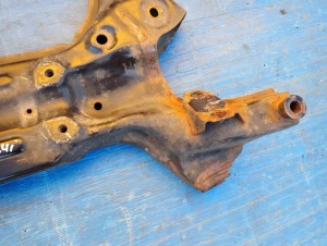 KIA VENGA HYUNDAI IX20 09- SANKI SILNIKA BELKA ZAWIESZENIA 5/12 MINIATURA