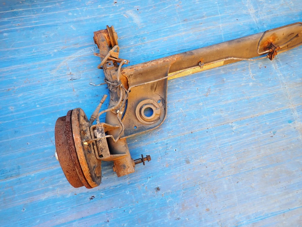 SUZUKI SWIFT 05-07 BELKA TYLNA ZAWIESZENIA 2/10