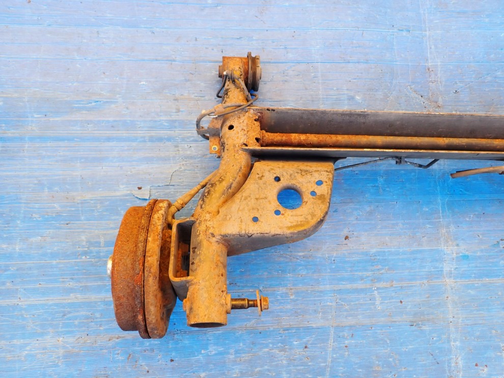 SUZUKI SWIFT 05-07 BELKA TYLNA ZAWIESZENIA 9/10