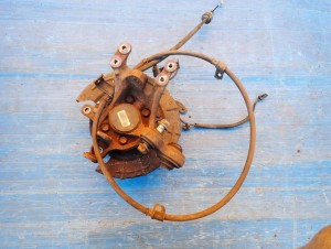 KIA CEED 06-11 ZWROTNICA TYLNA LEWA TARCZA KOTWICZNA 3/5 MINIATURA