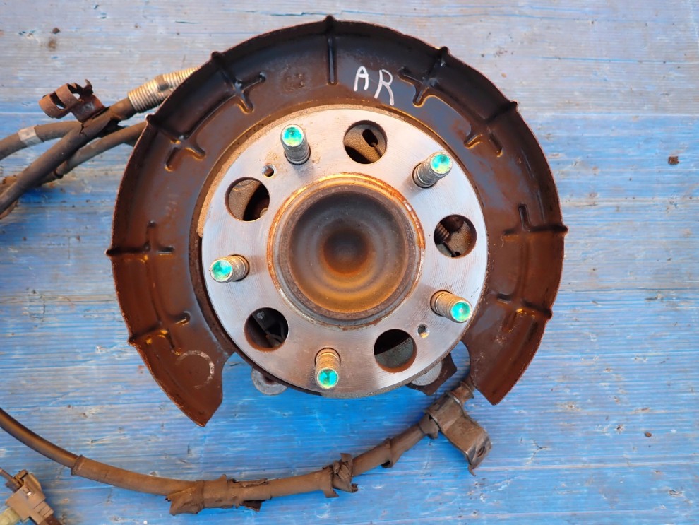 KIA CEED 06-11 ZWROTNICA TYLNA PRAWA TARCZA KOTWICZNA 2/5