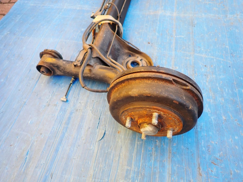 SUZUKI SWIFT JP 05-09 BELKA ZAWIESZENIA TYLNEGO 4/8