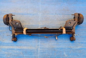 SUZUKI SWIFT JP 05-09 BELKA ZAWIESZENIA TYLNEGO 6/8 MINIATURA