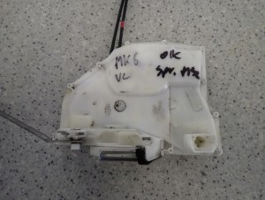 SUZUKI SWIFT HB 04-09 ZAMEK DRZWI PRZEDNI LEWY 7 PIN 2/6 MINIATURA