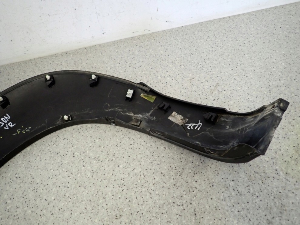 HYUNDAI TUCSON 04- LISTWA BŁOTNIKA PRZEDNIA PRAWA 7/9