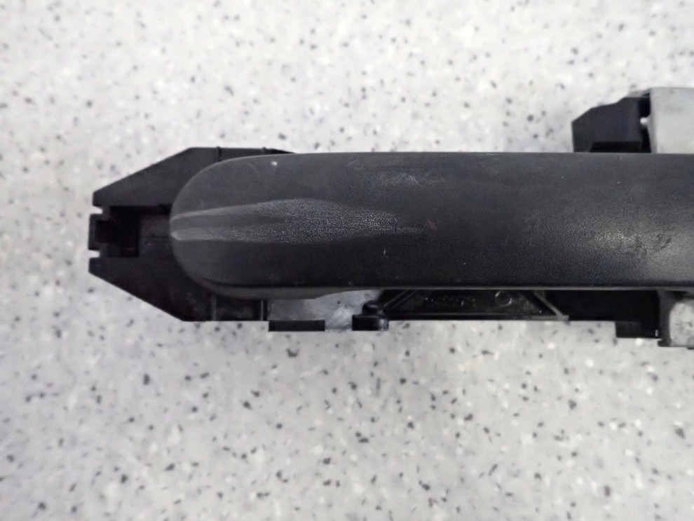 NISSAN NOTE E11 06-12 KLAMKA DRZWI PRZEDNIA LEWA 2/4