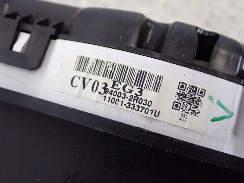 HYUNDAI i30 1.4i 06-11 LICZNIK ZEGARY EUROPA 4/4