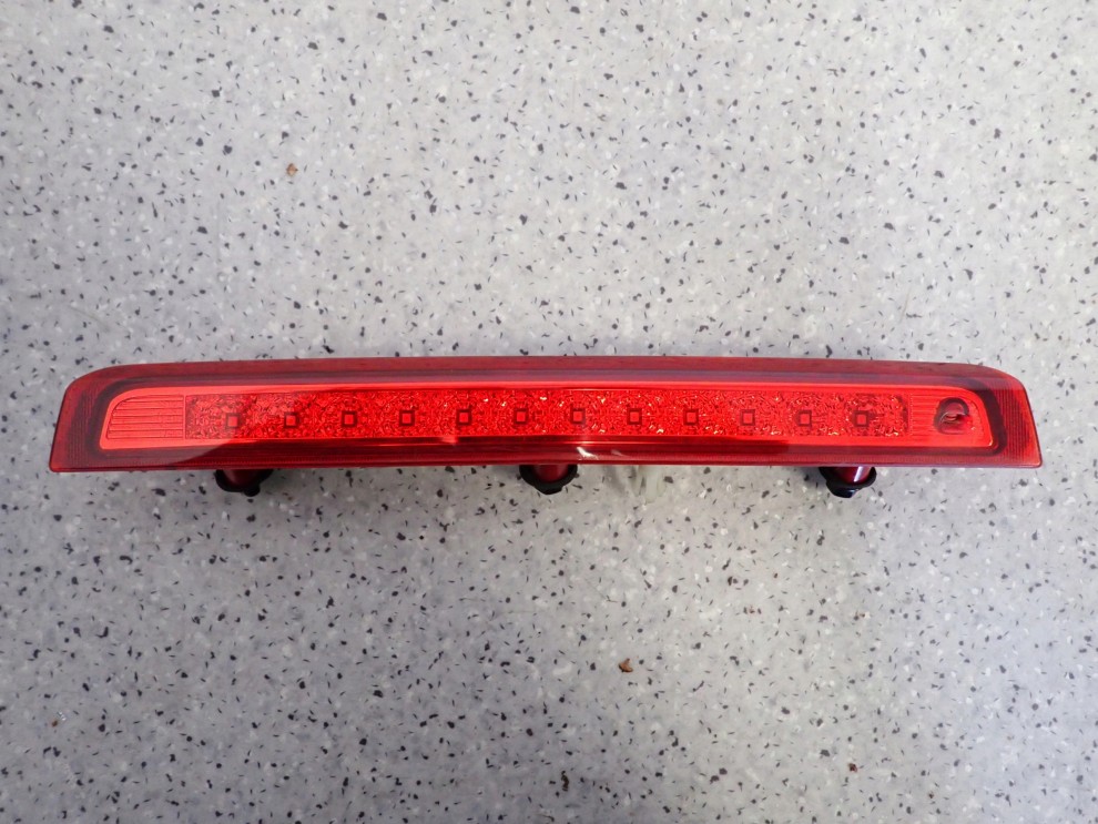 HYUNDAI i30 HB 07-12 LAMPA TRZECI STOP ŚWIATŁA 1/5