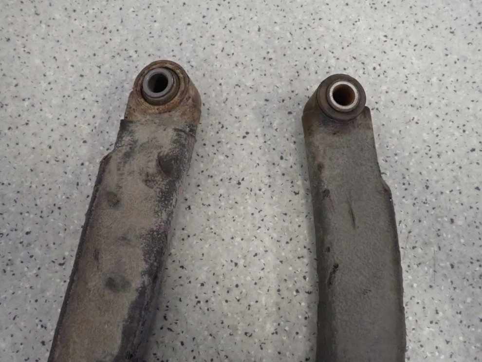 HYUNDAI TUCSON 04- WAHACZ TYŁ LEWY LUB PRAWY 3/4