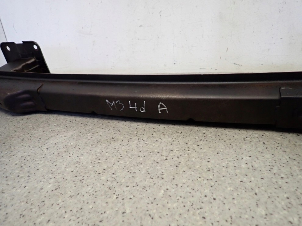 MAZDA 3 SEDAN BK 03-08 BELKA ZDERZAKA TYLNEGO 4/8