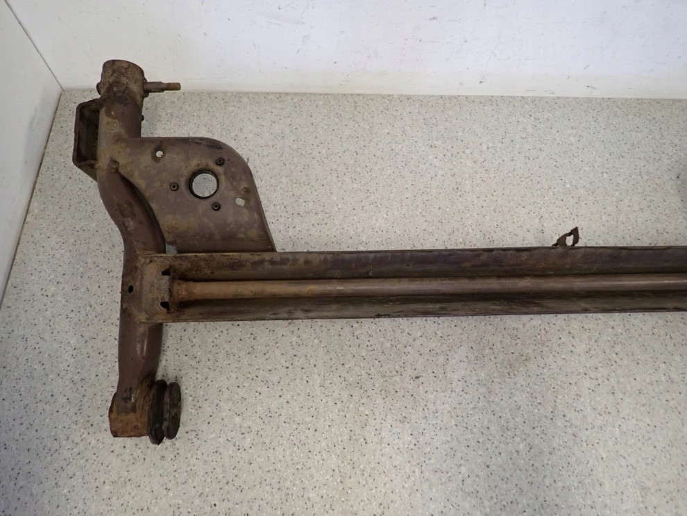 SUZUKI SWIFT 05- SPLASH 08- BELKA TYLNA ZAWIESZENIA GOŁA 8/9