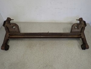 SUZUKI SWIFT 05- SPLASH 08- BELKA TYLNA ZAWIESZENIA GOŁA 7/9 MINIATURA