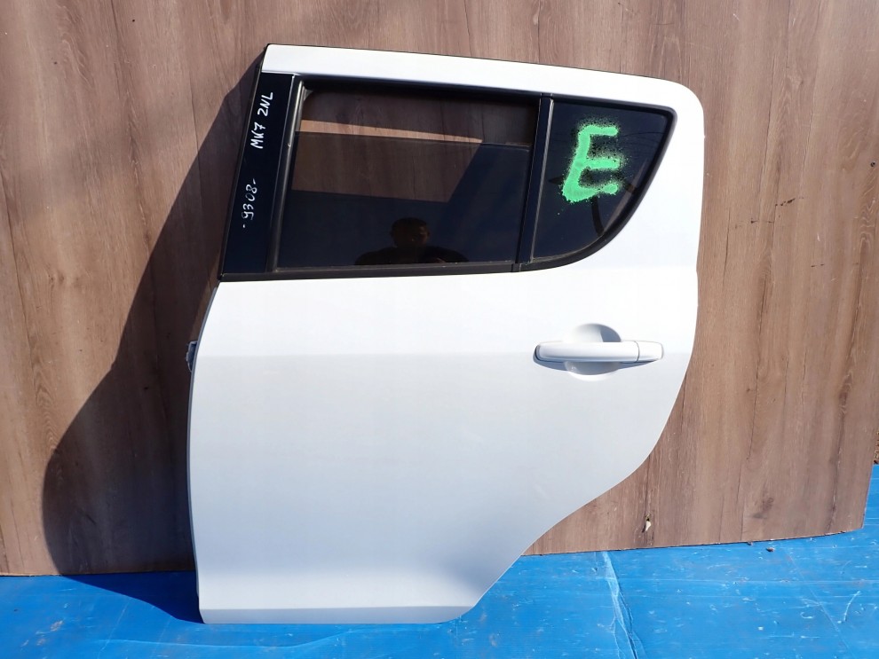 SUZUKI SWIFT MK7 5D 10-16 DRZWI TYLNE LEWE ZNL KOMPLETNE 1/13