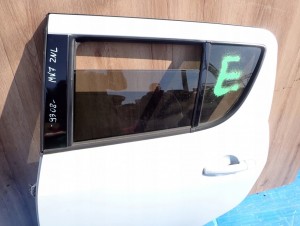 SUZUKI SWIFT MK7 5D 10-16 DRZWI TYLNE LEWE ZNL KOMPLETNE 9/13 MINIATURA