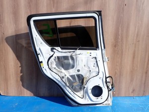 SUZUKI SWIFT MK7 5D 10-16 DRZWI TYLNE LEWE ZNL KOMPLETNE 11/13 MINIATURA