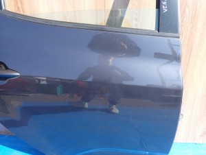 KIA VENGA 09- DRZWI TYLNE PRAWE BE 4/10 MINIATURA