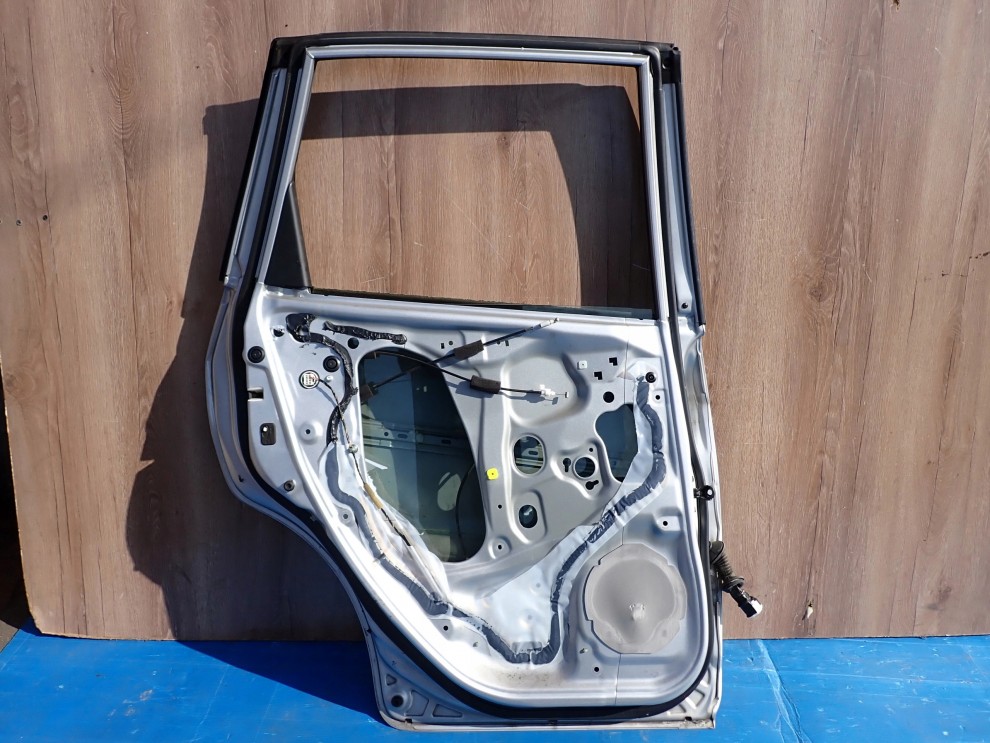 HONDA JAZZ III 08- DRZWI TYLNE LEWE NH700M 9/10