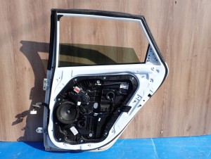 KIA CEED II KOMBI CW 12-17 DRZWI TYLNE PRAWE HW 8/9 MINIATURA