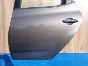 HYUNDAI IX20 HB 09- DRZWI TYLNE LEWE NSW 7/13 MINIATURA