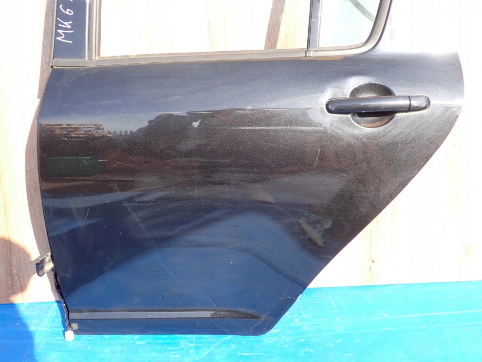 SUZUKI SWIFT 5d MK6 04-09 DRZWI TYLNE LEWE ZCE KOMPLETNE 3/11