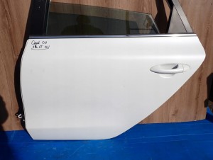 KIA CEED II KOMBI CW 12-17 DRZWI TYLNE LEWE HW 3/8 MINIATURA