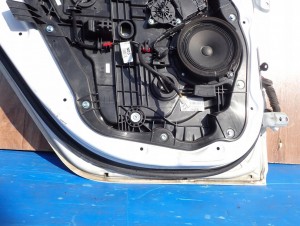 KIA CEED II KOMBI CW 12-17 DRZWI TYLNE LEWE HW 8/8 MINIATURA