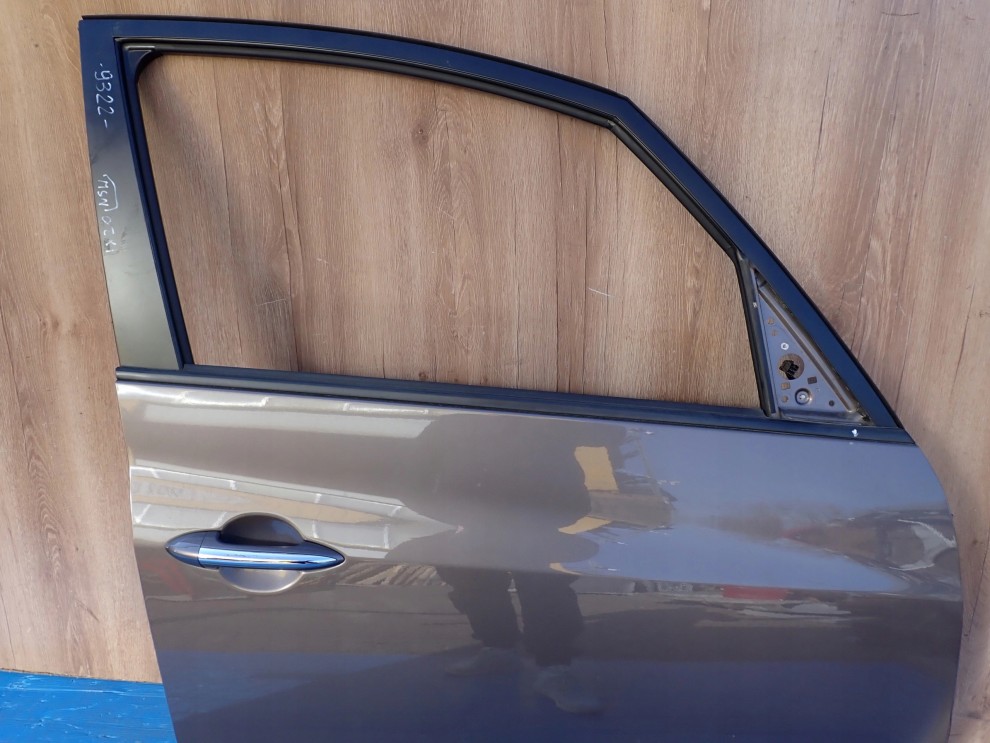 HYUNDAI IX20 HB 09- DRZWI PRZEDNIE PRAWE NSW 2/13