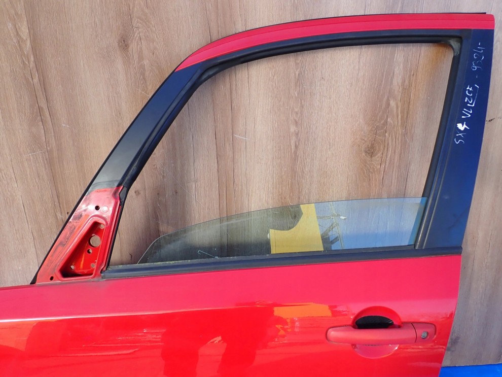 SUZUKI SX4 06-12 DRZWI PRZEDNIE LEWE ZCF 2/13