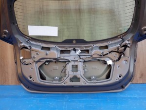 HYUNDAI IX20 HB 09- KLAPA BAGAŻNIKA SZYBA TYLNA NSW 13/13 MINIATURA