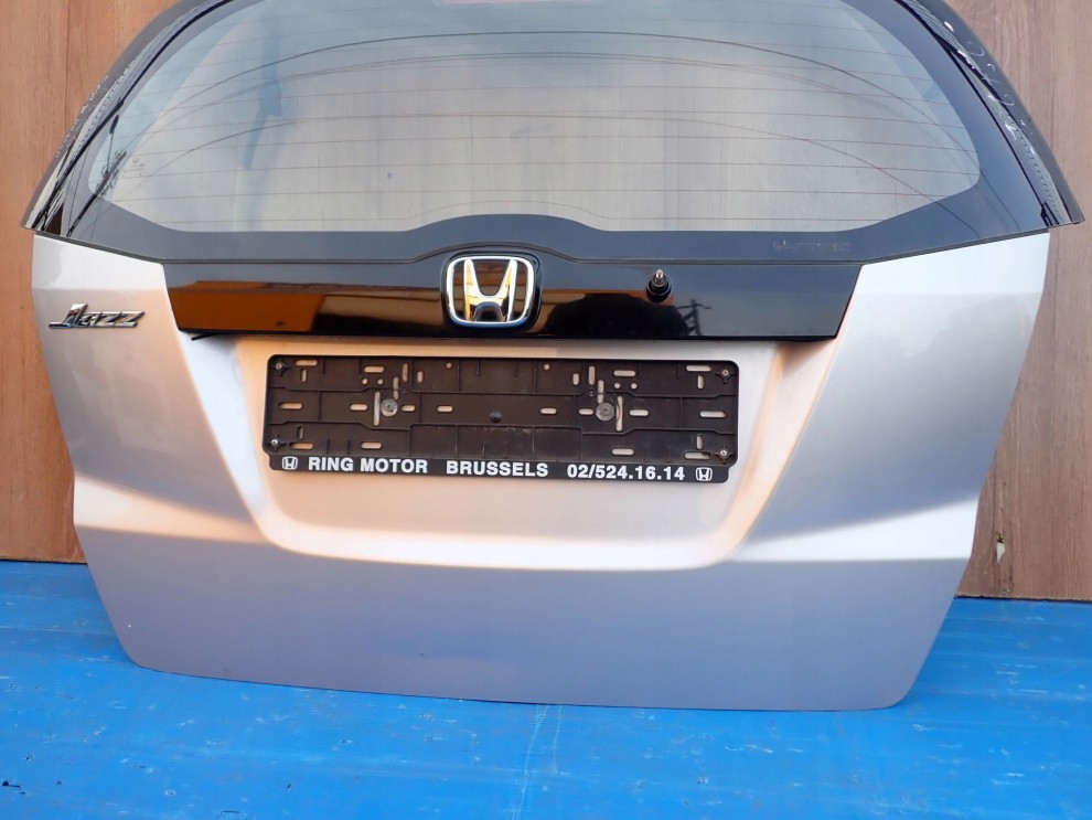 HONDA JAZZ III 08- KLAPA BAGAŻNIKA SZYBA TYLNA NH700M 8/15