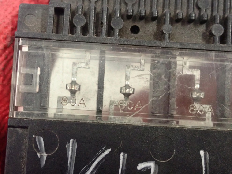 NISSAN MICRA K12 1.2 1.4 BENZYNA 03-10 KLEMA PLUSOWA 4/6