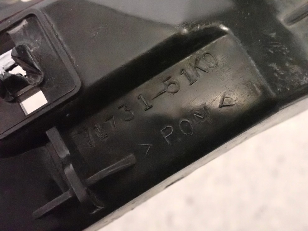 SUZUKI SPLASH 09-14 ŚLIZG ZDERZAKA PRZEDNI PRAWY 6/6