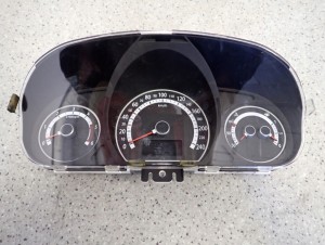 KIA CEED CRDI 09-12 ZEGARY LICZNIK LIFT 1/9 MINIATURA