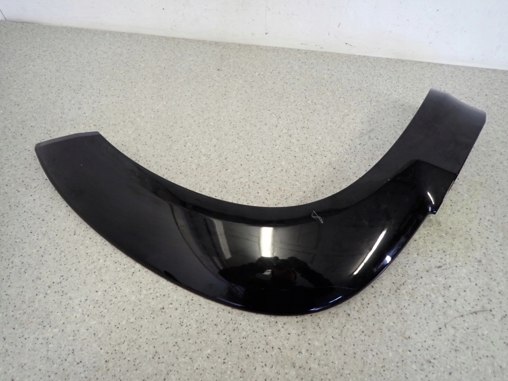 HYUNDAI TUCSON 04- LISTWA BŁOTNIKA PRZEDNIA PRAWA EB 4/11