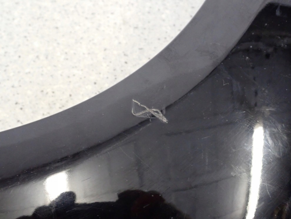 HYUNDAI TUCSON 04- LISTWA BŁOTNIKA PRZEDNIA PRAWA EB 5/11