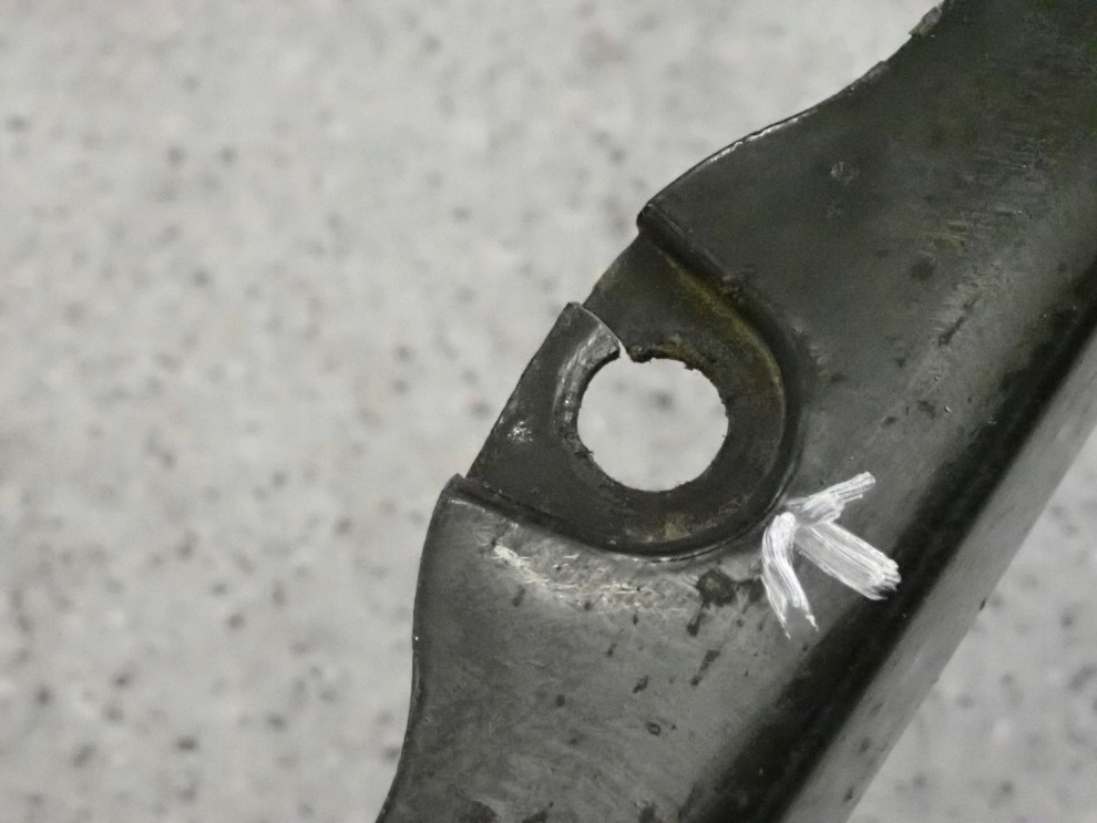 HYUNDAI TUCSON 04- LISTWA BŁOTNIKA PRZEDNIA PRAWA EB 10/11